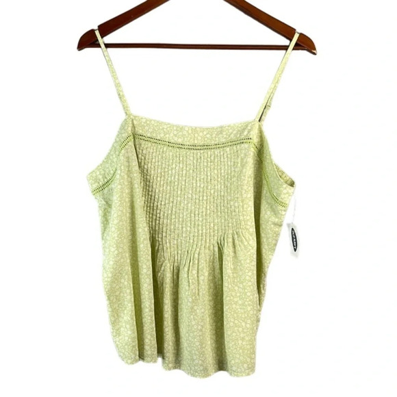 OLD NAVY NWT Lemon Lime Ditsy Floral Tank Top Ladder Lace Pleated Adj Strap L - Picture 2 of 13